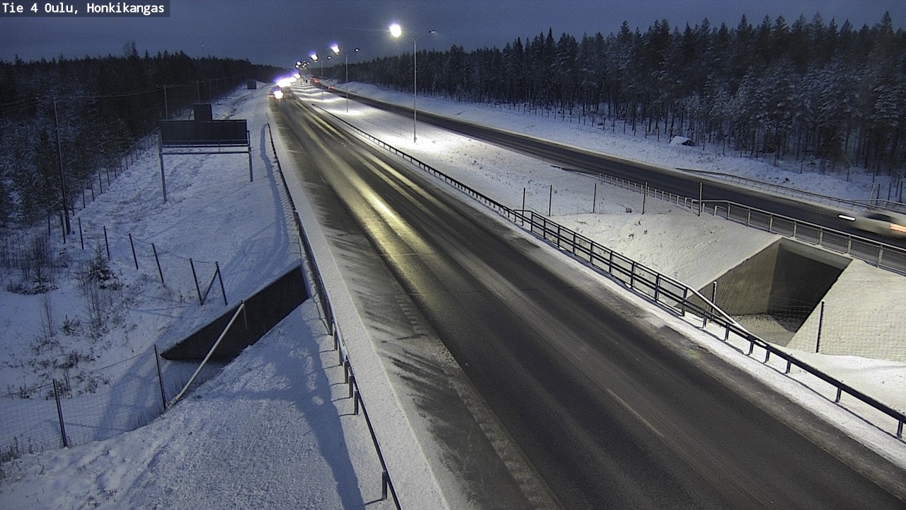 Weather Camera Image Väg 4 Oulu, Honkikangas, Oulu, Pohjois-Pohjanmaa