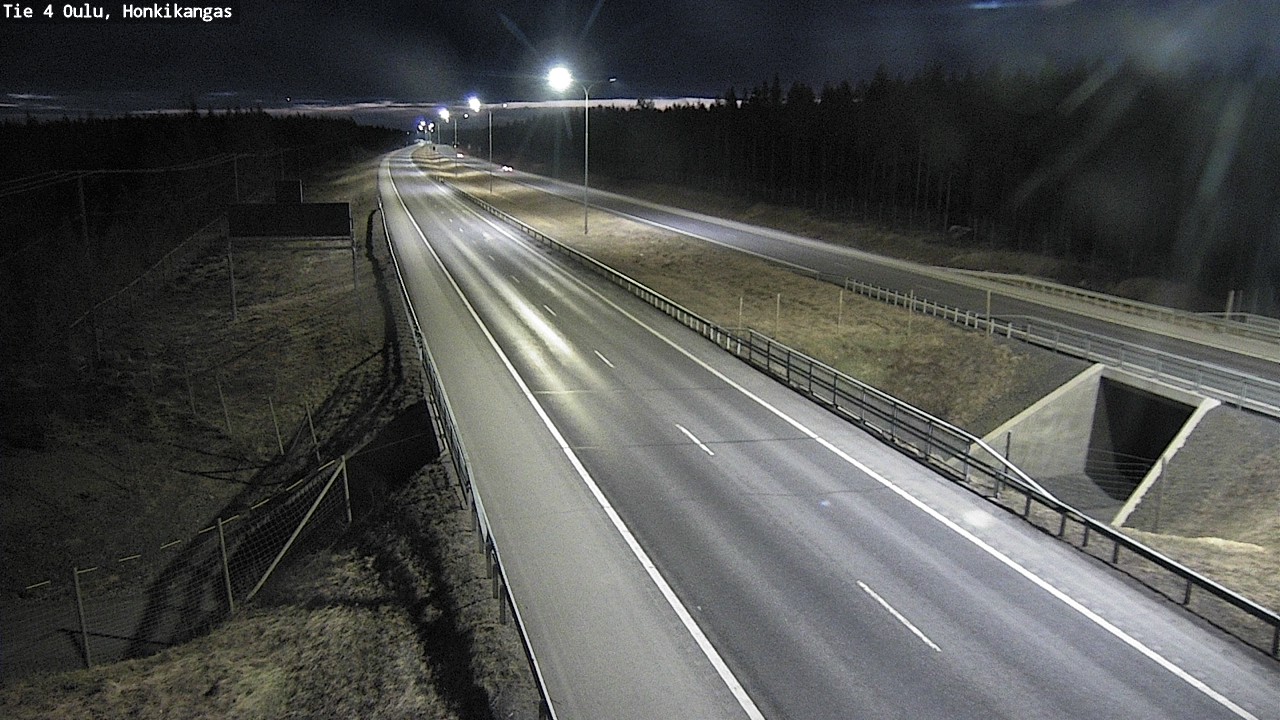 Weather Camera Image Väg 4 Oulu, Honkikangas, Oulu, Pohjois-Pohjanmaa