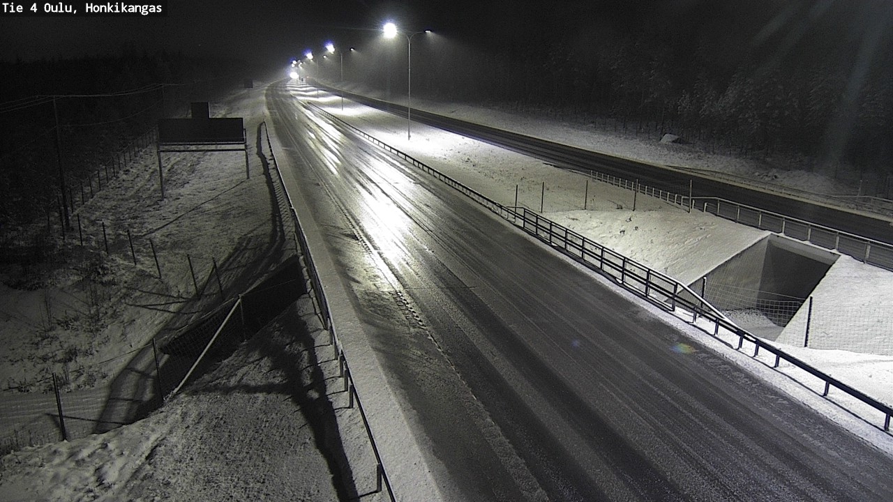Weather Camera Image Väg 4 Oulu, Honkikangas, Oulu, Pohjois-Pohjanmaa