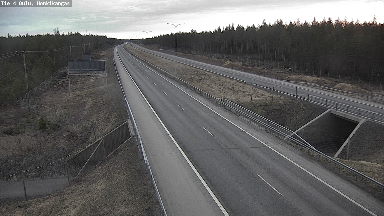 Weather Camera Image Väg 4 Oulu, Honkikangas, Oulu, Pohjois-Pohjanmaa