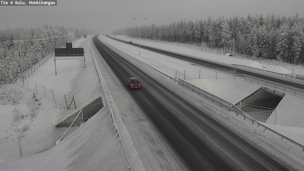 Weather Camera Image Väg 4 Oulu, Honkikangas, Oulu, Pohjois-Pohjanmaa