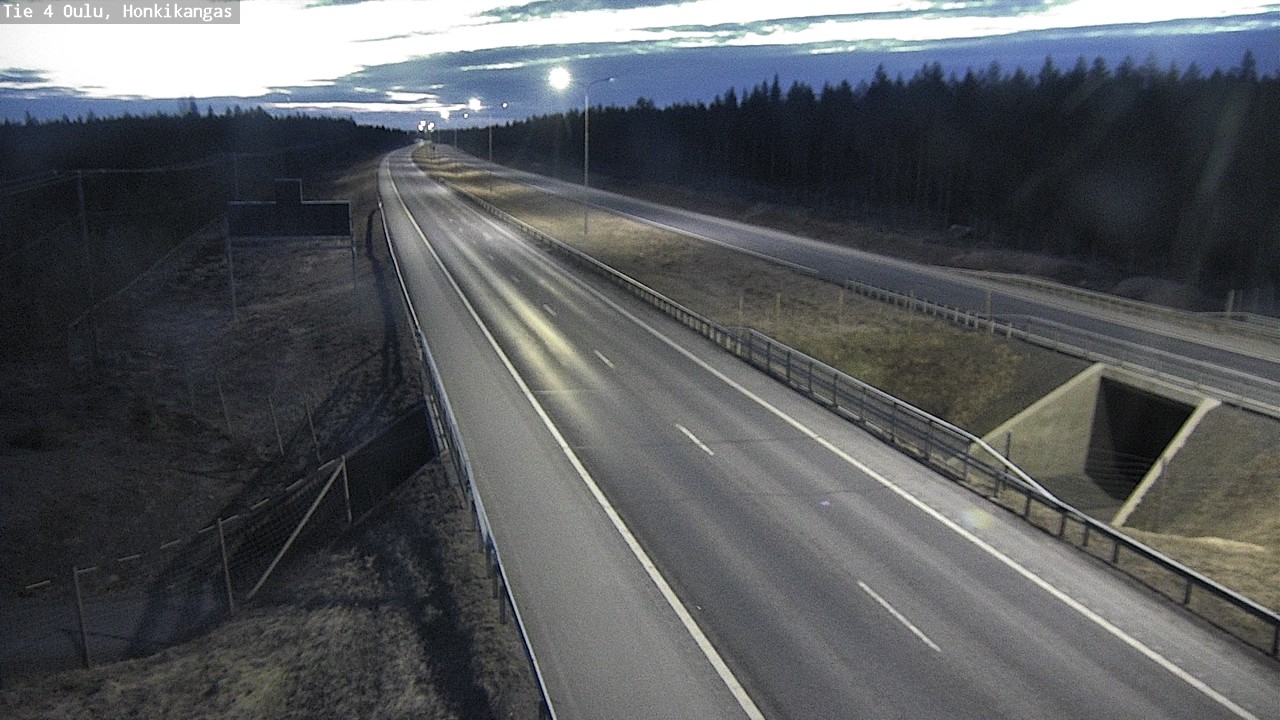 Weather Camera Image Väg 4 Oulu, Honkikangas, Oulu, Pohjois-Pohjanmaa