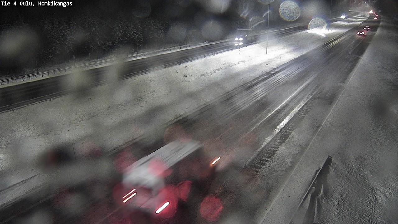 Weather Camera Image Väg 4 Oulu, Honkikangas, Oulu, Pohjois-Pohjanmaa