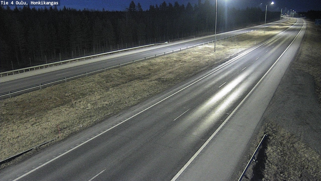 Weather Camera Image Väg 4 Oulu, Honkikangas, Oulu, Pohjois-Pohjanmaa