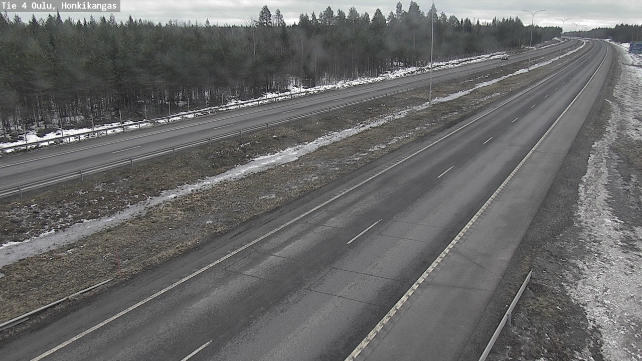 Weather Camera Image Väg 4 Oulu, Honkikangas, Oulu, Pohjois-Pohjanmaa