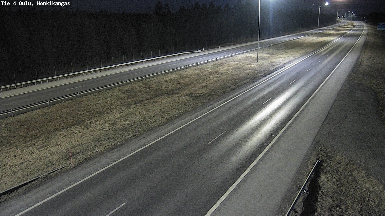 Weather Camera Image Väg 4 Oulu, Honkikangas, Oulu, Pohjois-Pohjanmaa