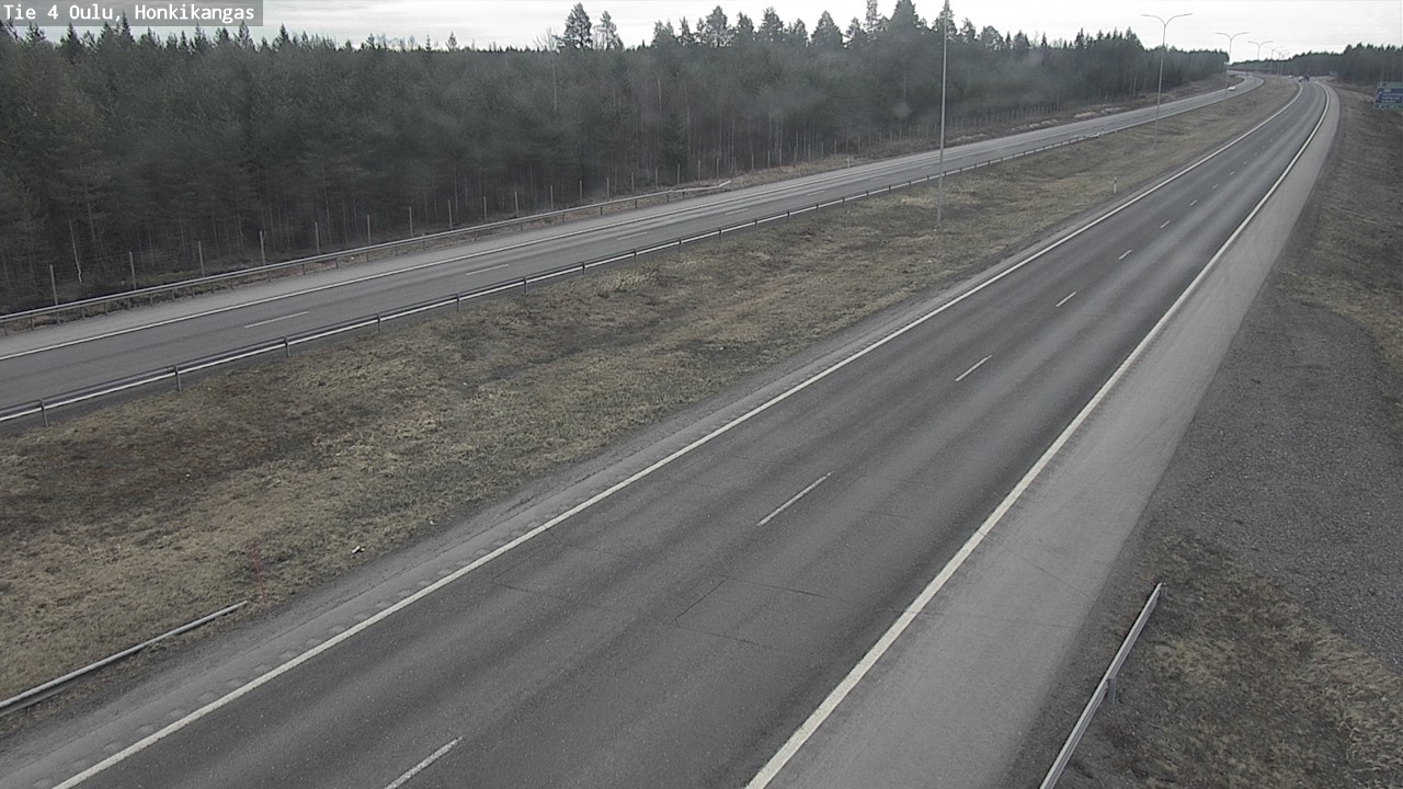 Weather Camera Image Väg 4 Oulu, Honkikangas, Oulu, Pohjois-Pohjanmaa