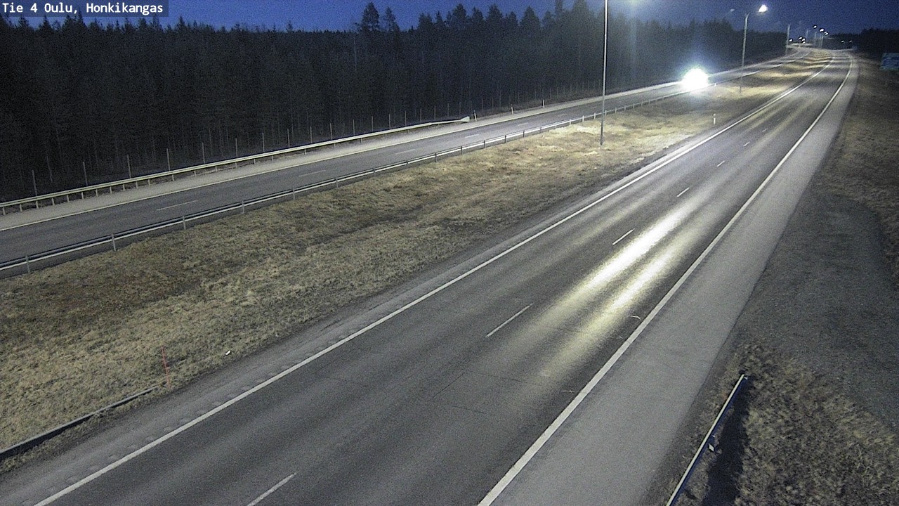 Weather Camera Image Väg 4 Oulu, Honkikangas, Oulu, Pohjois-Pohjanmaa