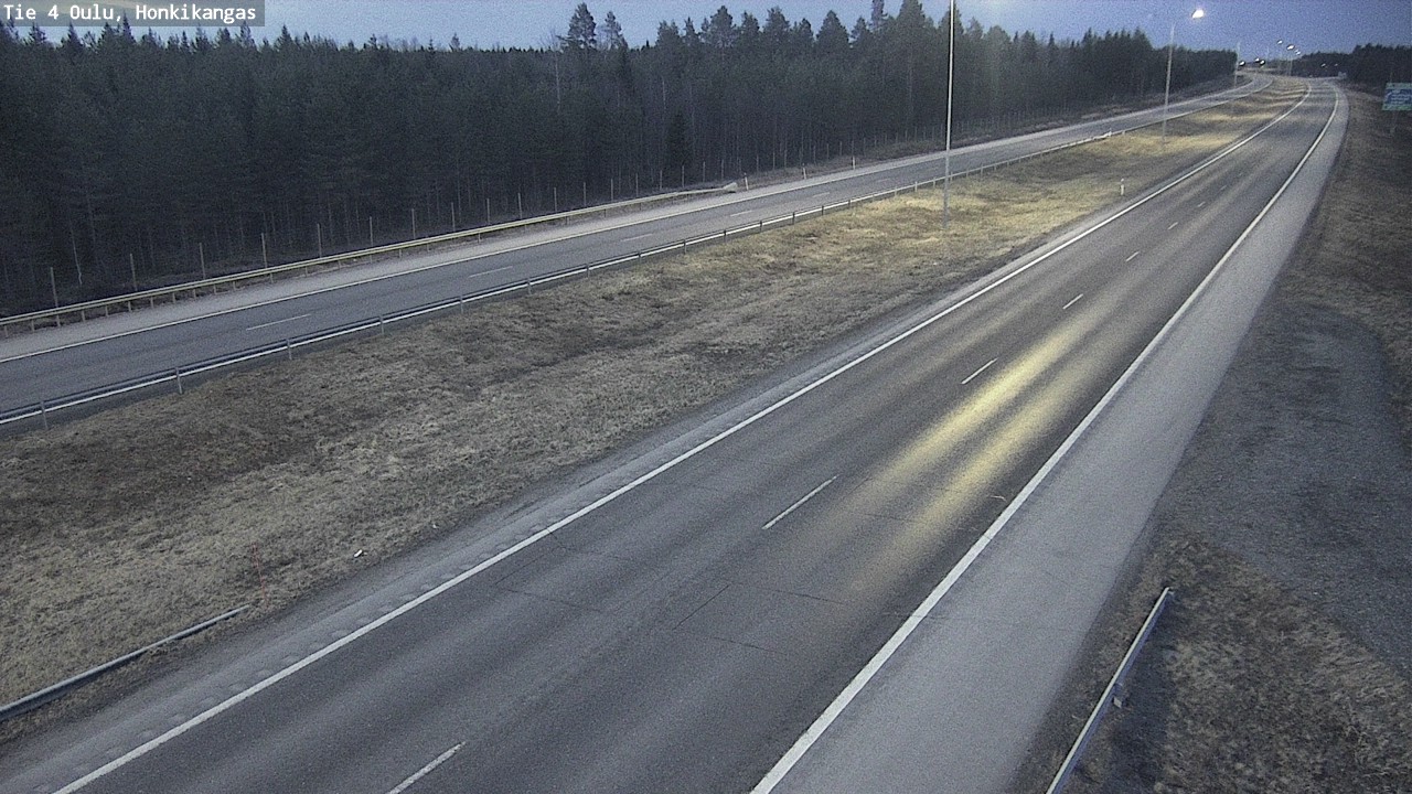 Weather Camera Image Väg 4 Oulu, Honkikangas, Oulu, Pohjois-Pohjanmaa