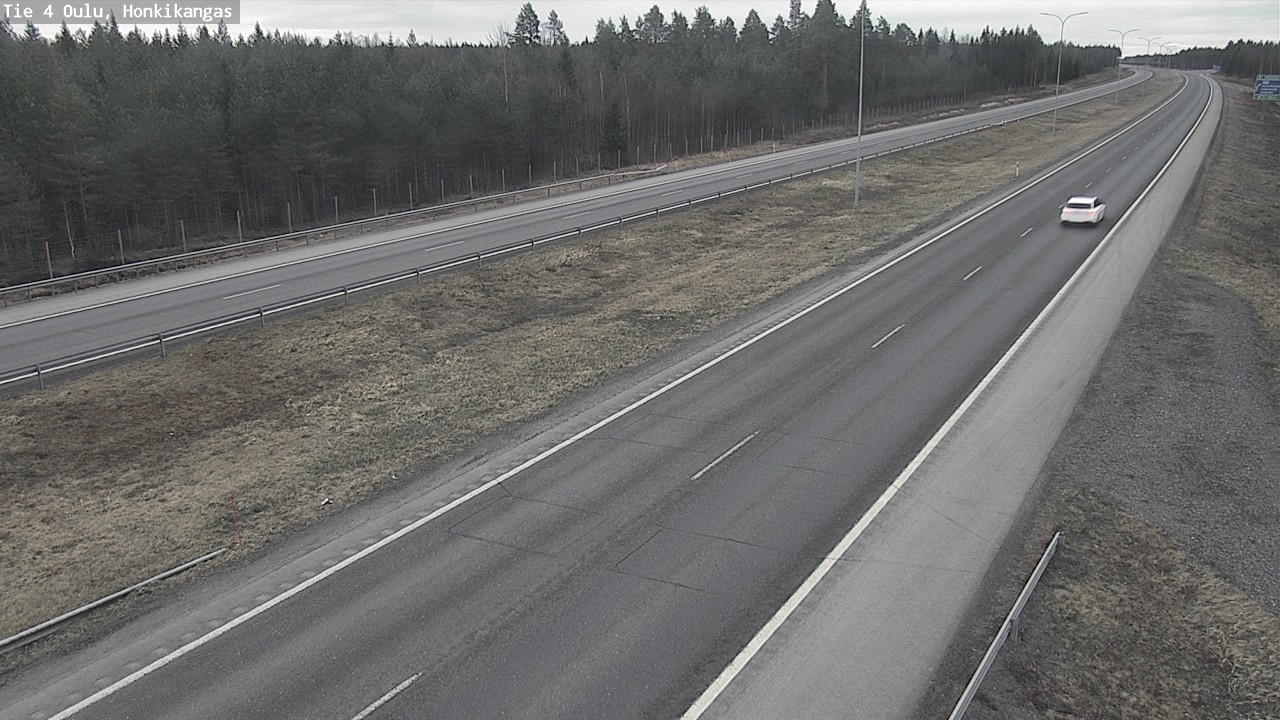 Weather Camera Image Väg 4 Oulu, Honkikangas, Oulu, Pohjois-Pohjanmaa