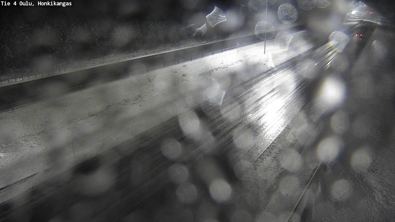 Weather Camera Image Väg 4 Oulu, Honkikangas, Oulu, Pohjois-Pohjanmaa