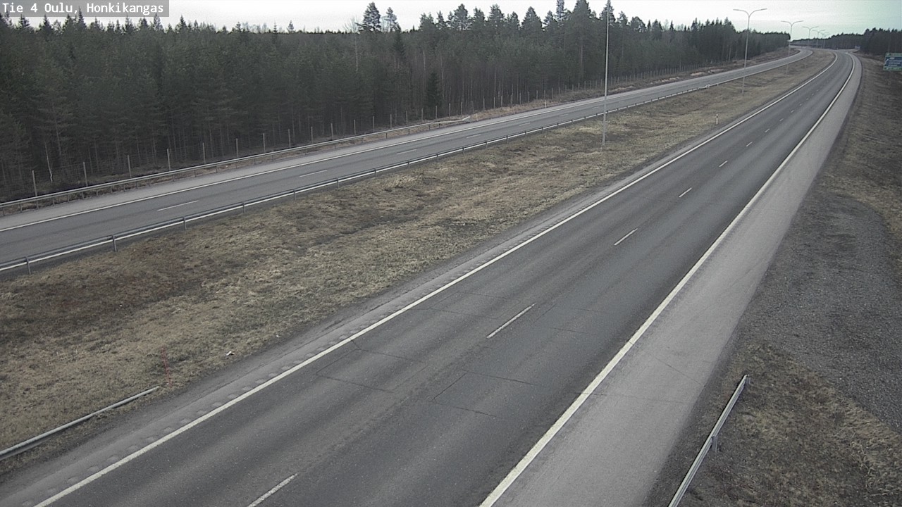 Weather Camera Image Väg 4 Oulu, Honkikangas, Oulu, Pohjois-Pohjanmaa