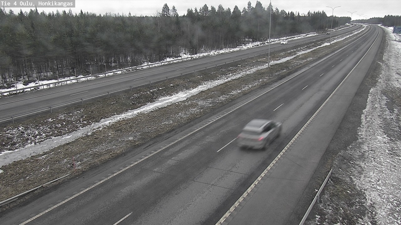 Weather Camera Image Väg 4 Oulu, Honkikangas, Oulu, Pohjois-Pohjanmaa