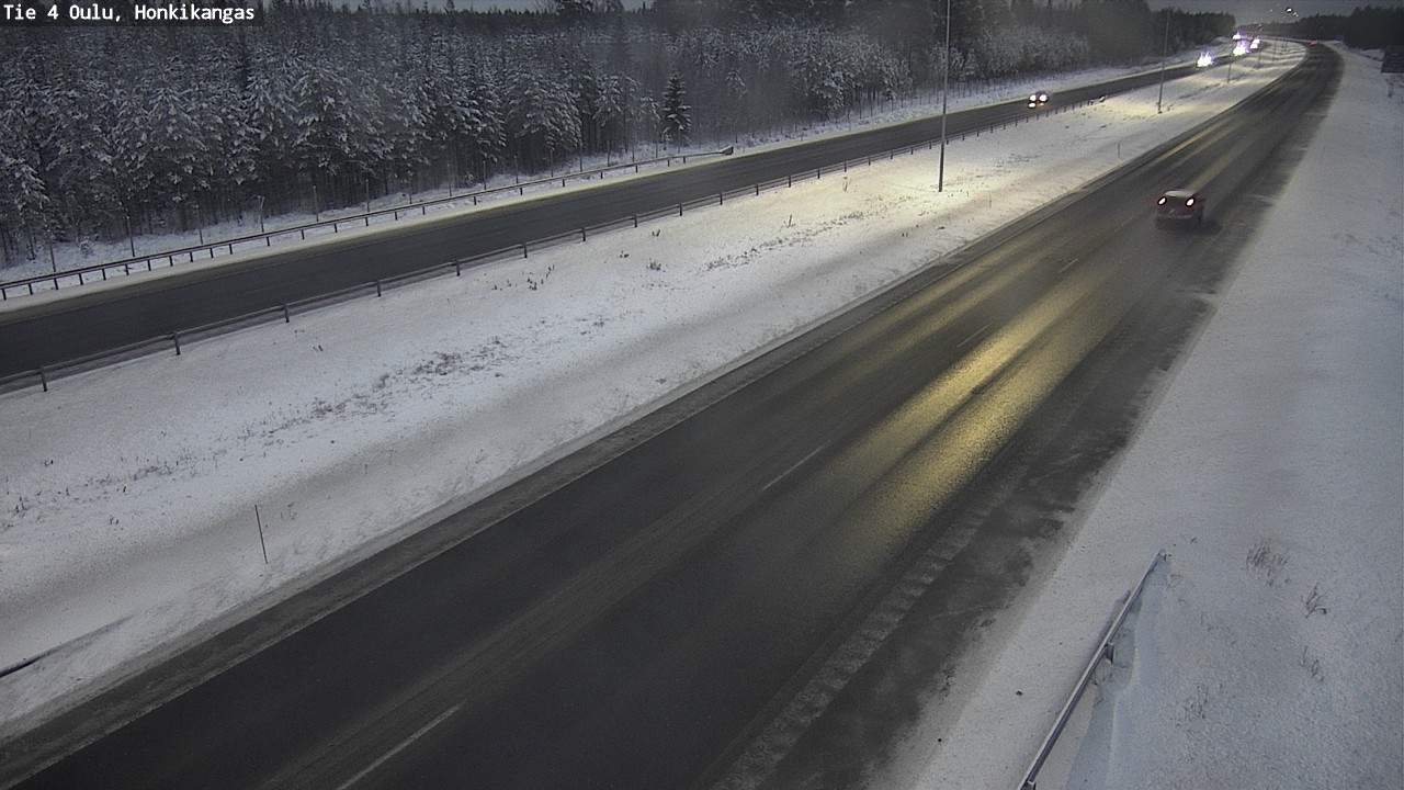 Weather Camera Image Väg 4 Oulu, Honkikangas, Oulu, Pohjois-Pohjanmaa