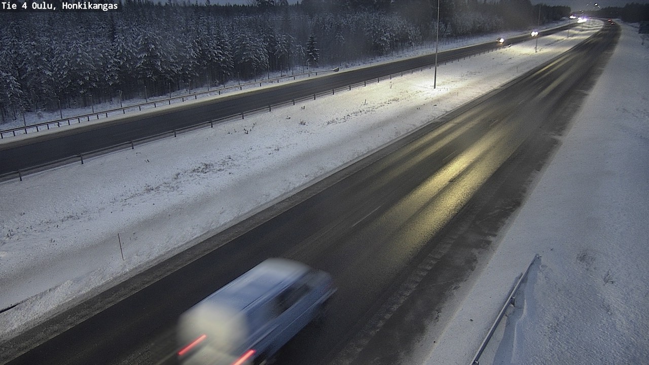 Weather Camera Image Väg 4 Oulu, Honkikangas, Oulu, Pohjois-Pohjanmaa