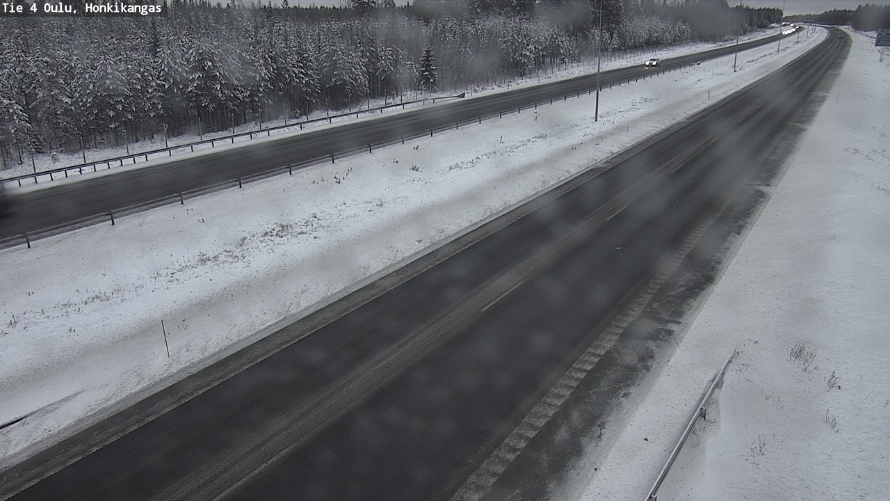 Weather Camera Image Väg 4 Oulu, Honkikangas, Oulu, Pohjois-Pohjanmaa