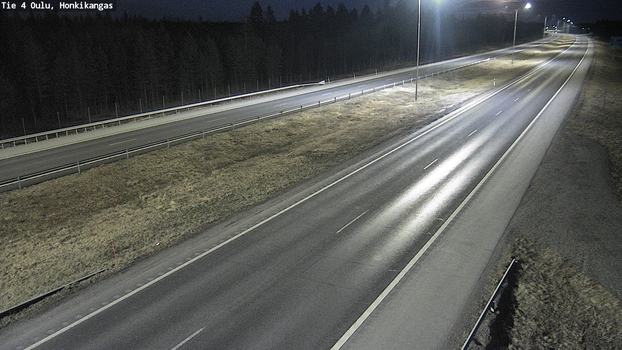 Weather Camera Image Väg 4 Oulu, Honkikangas, Oulu, Pohjois-Pohjanmaa