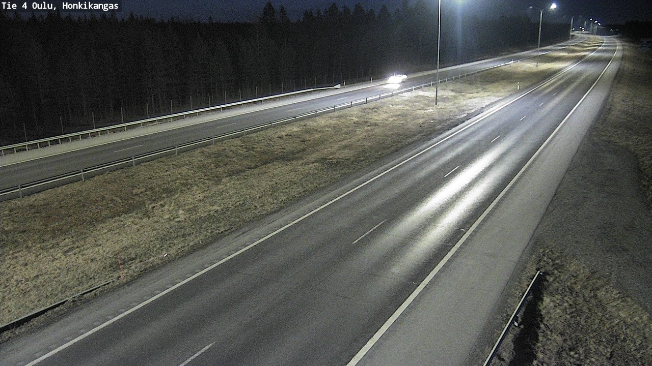 Weather Camera Image Väg 4 Oulu, Honkikangas, Oulu, Pohjois-Pohjanmaa