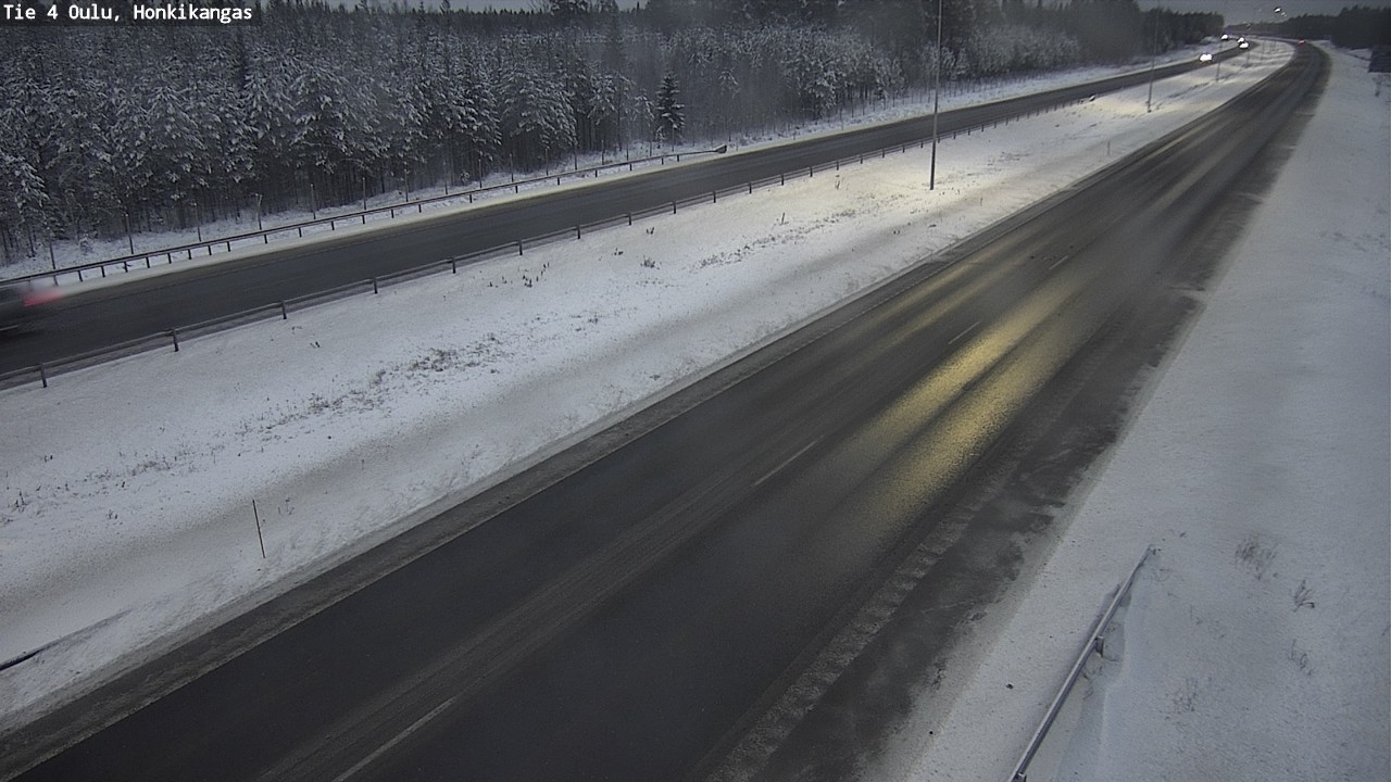 Weather Camera Image Väg 4 Oulu, Honkikangas, Oulu, Pohjois-Pohjanmaa