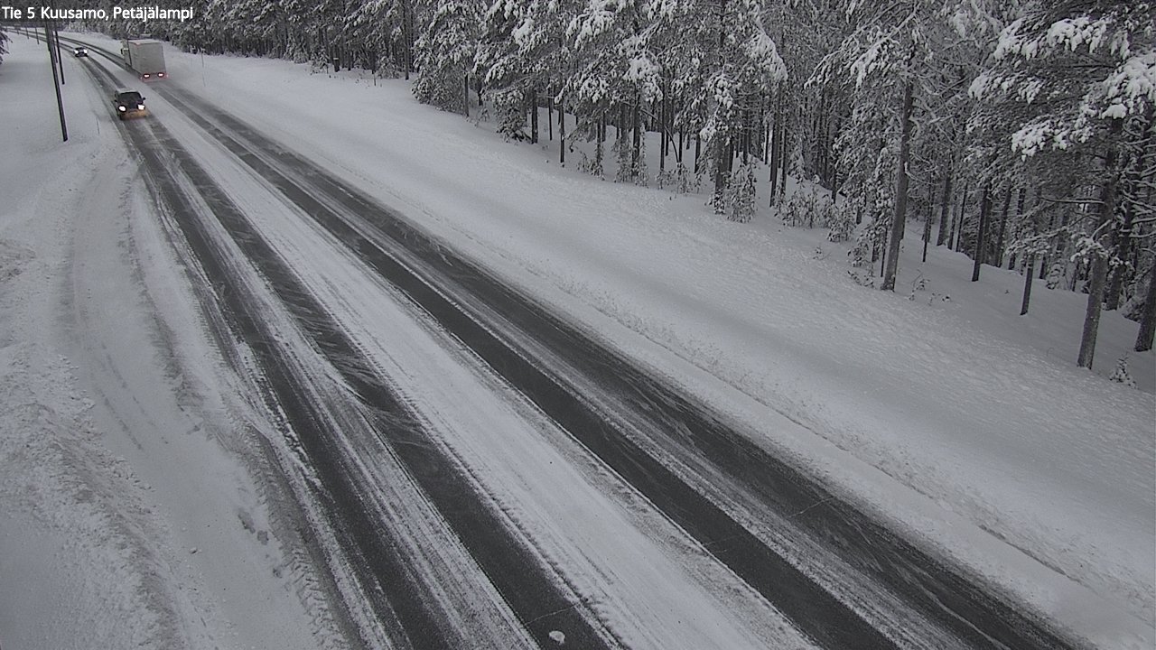 Weather Camera Image Väg 5 Kuusamo, Petäjälampi, Kuusamo, Pohjois-Pohjanmaa