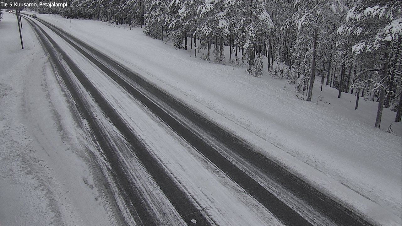 Weather Camera Image Väg 5 Kuusamo, Petäjälampi, Kuusamo, Pohjois-Pohjanmaa