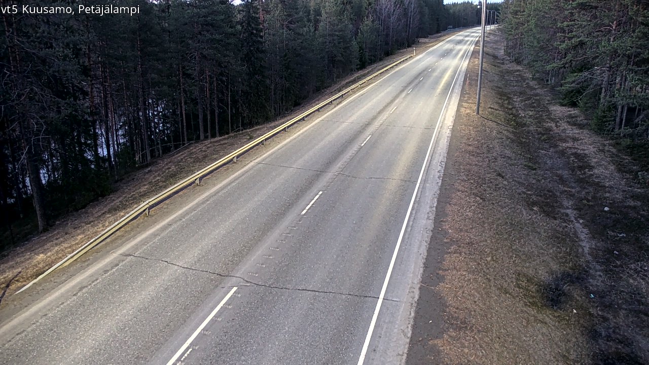 Weather Camera Image Väg 5 Kuusamo, Petäjälampi, Kuusamo, Pohjois-Pohjanmaa