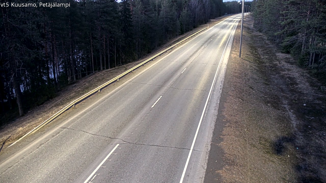 Weather Camera Image Väg 5 Kuusamo, Petäjälampi, Kuusamo, Pohjois-Pohjanmaa