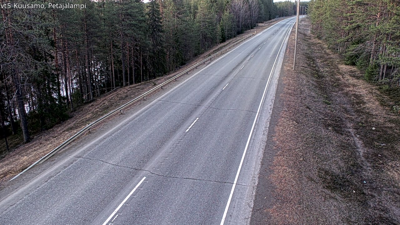 Weather Camera Image Väg 5 Kuusamo, Petäjälampi, Kuusamo, Pohjois-Pohjanmaa