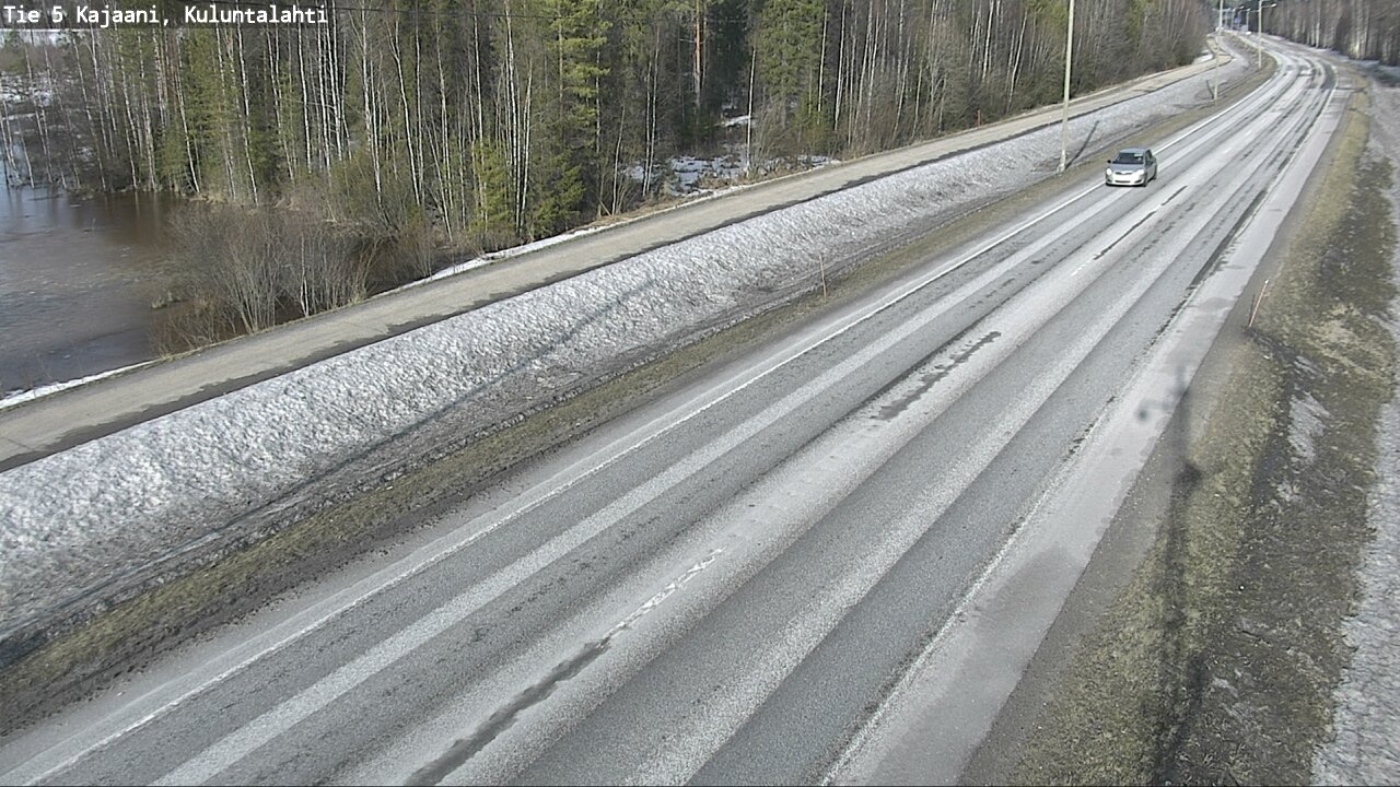 Weather Camera Image Väg 5 Kajaani, Kuluntalahti, Kajaani, Kainuu