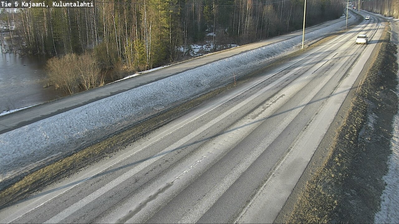 Weather Camera Image Road 5 Kajaani, Kuluntalahti, Kajaani, Kainuu