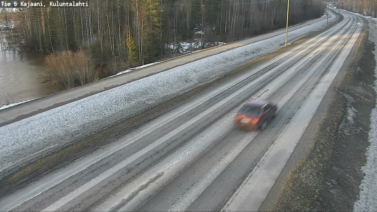 Weather Camera Image Road 5 Kajaani, Kuluntalahti, Kajaani, Kainuu