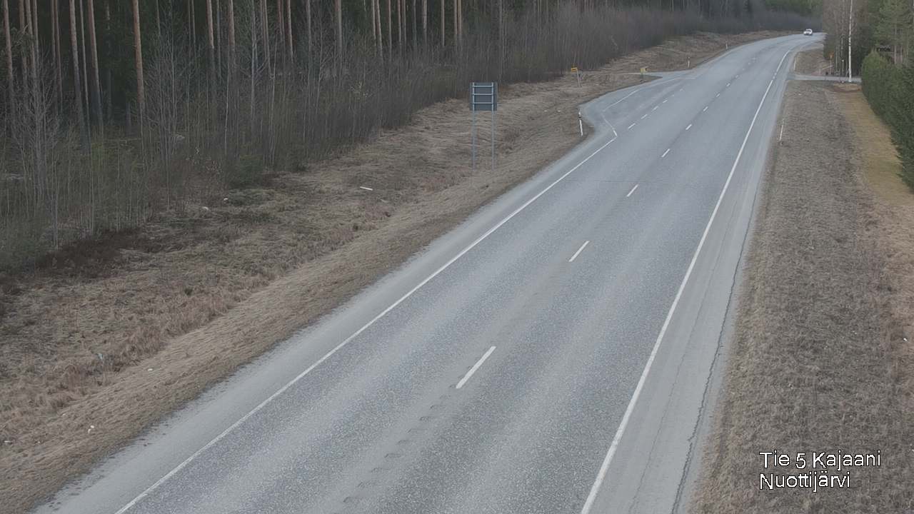 Weather Camera Image Väg 5 Kajaani, Nuottijärvi, Kajaani, Kainuu