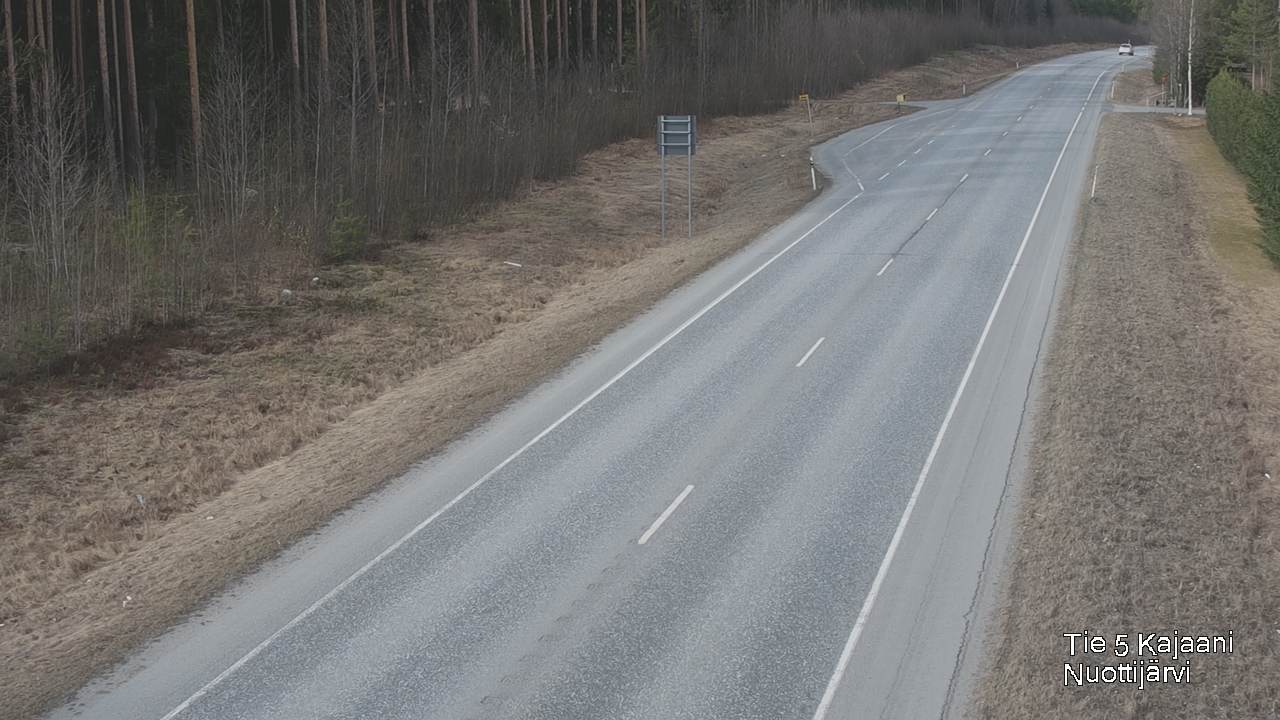 Weather Camera Image Väg 5 Kajaani, Nuottijärvi, Kajaani, Kainuu