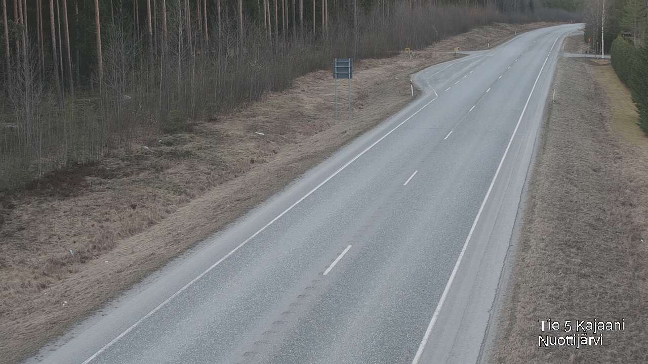 Weather Camera Image Väg 5 Kajaani, Nuottijärvi, Kajaani, Kainuu