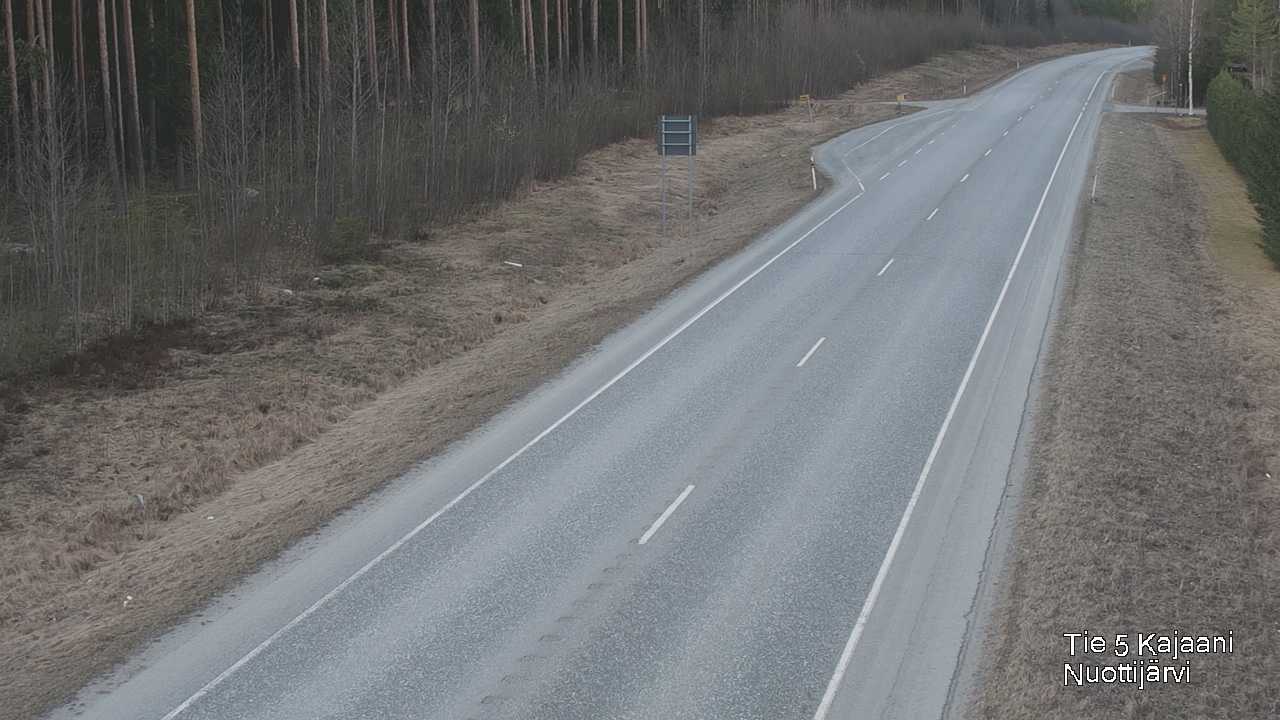 Weather Camera Image Väg 5 Kajaani, Nuottijärvi, Kajaani, Kainuu