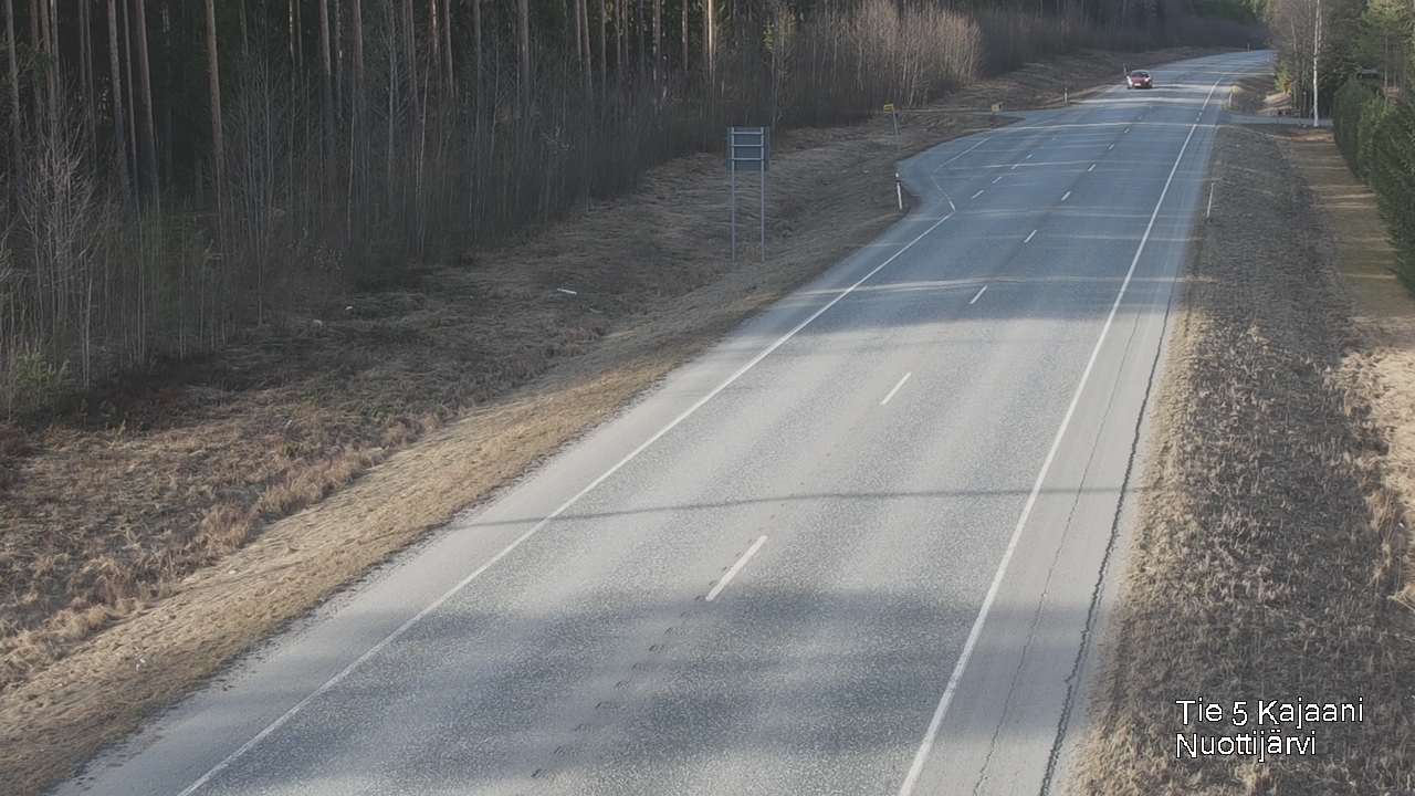 Weather Camera Image Väg 5 Kajaani, Nuottijärvi, Kajaani, Kainuu