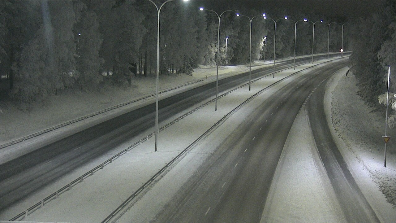 Weather Camera Image Road 4 Oulu, Isko, Oulu, Pohjois-Pohjanmaa