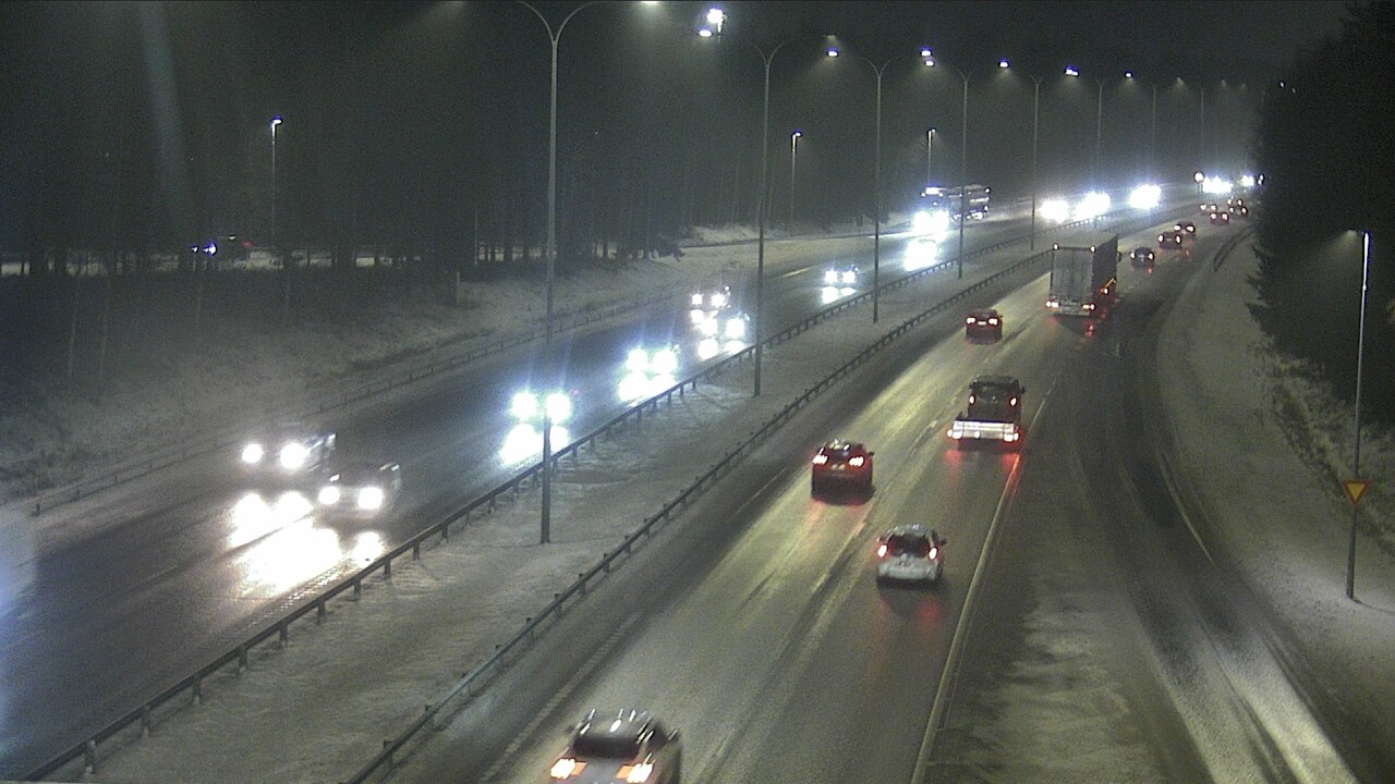 Weather Camera Image Road 4 Oulu, Isko, Oulu, Pohjois-Pohjanmaa