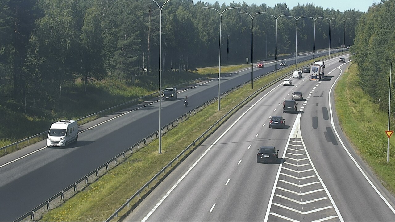Weather Camera Image Road 4 Oulu, Isko, Oulu, Pohjois-Pohjanmaa