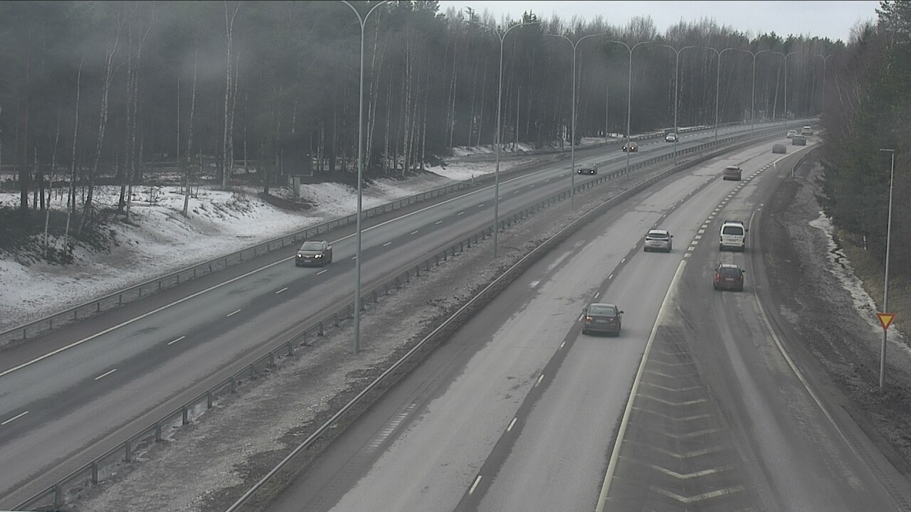 Weather Camera Image Road 4 Oulu, Isko, Oulu, Pohjois-Pohjanmaa