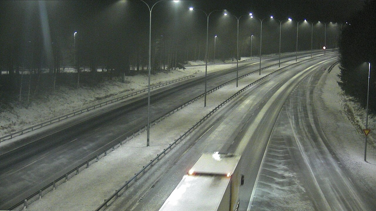 Weather Camera Image Road 4 Oulu, Isko, Oulu, Pohjois-Pohjanmaa