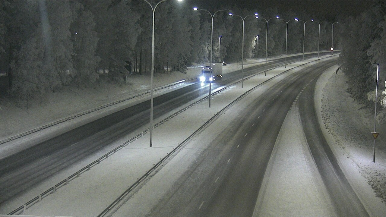 Weather Camera Image Road 4 Oulu, Isko, Oulu, Pohjois-Pohjanmaa