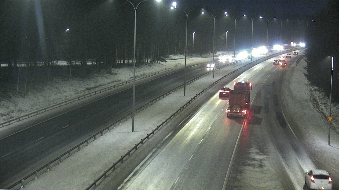 Weather Camera Image Väg 4 Uleåborg, Isko, Oulu, Pohjois-Pohjanmaa