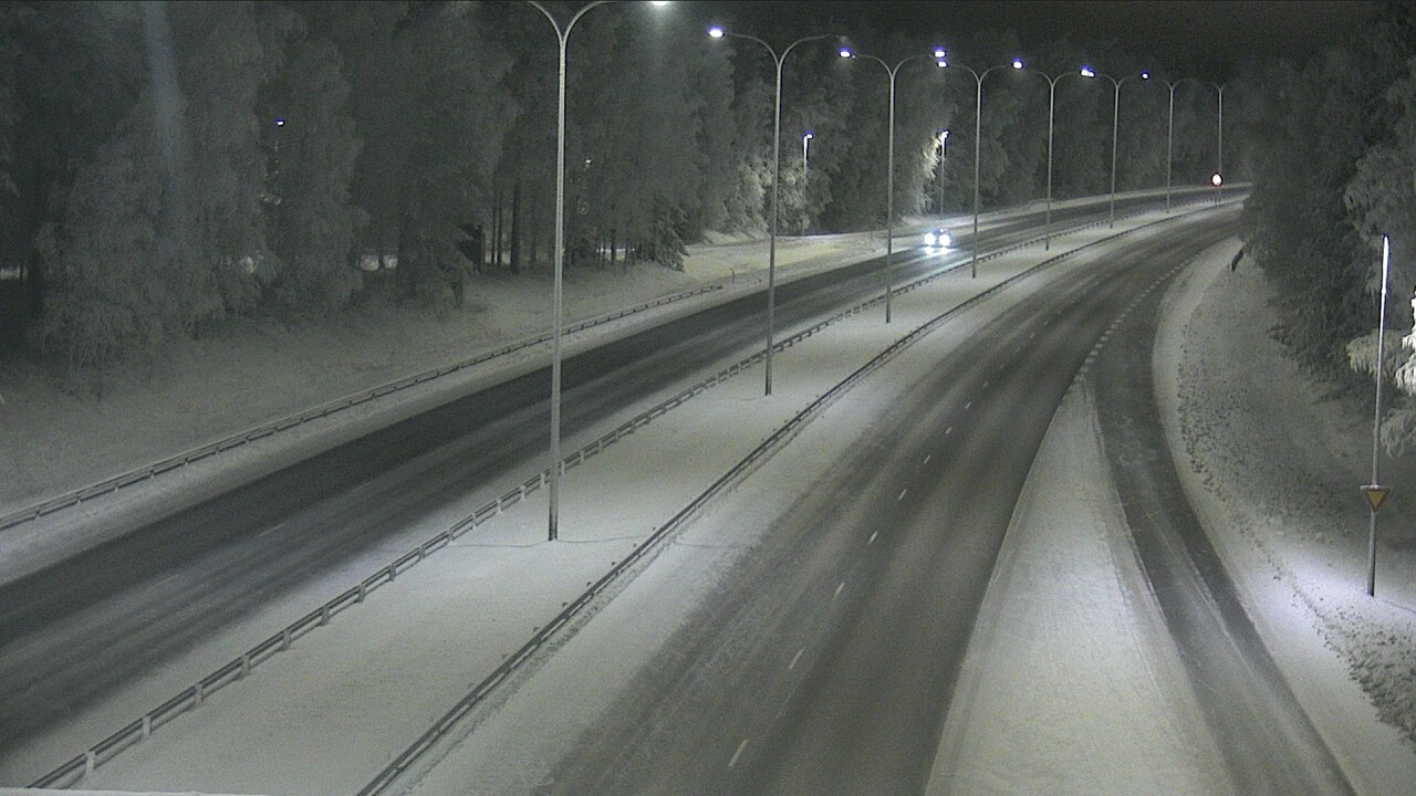 Weather Camera Image Road 4 Oulu, Isko, Oulu, Pohjois-Pohjanmaa
