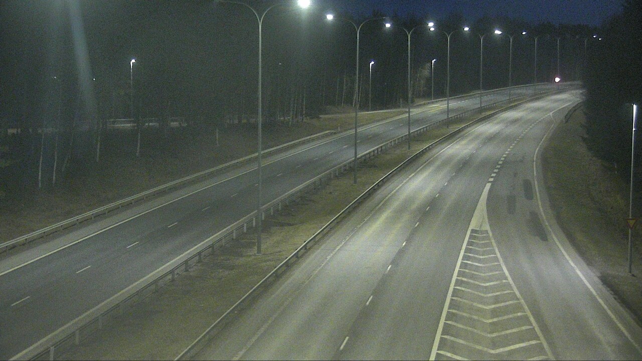 Weather Camera Image Väg 4 Uleåborg, Isko, Oulu, Pohjois-Pohjanmaa
