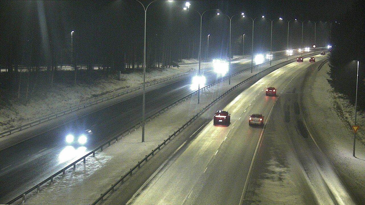 Weather Camera Image Väg 4 Uleåborg, Isko, Oulu, Pohjois-Pohjanmaa