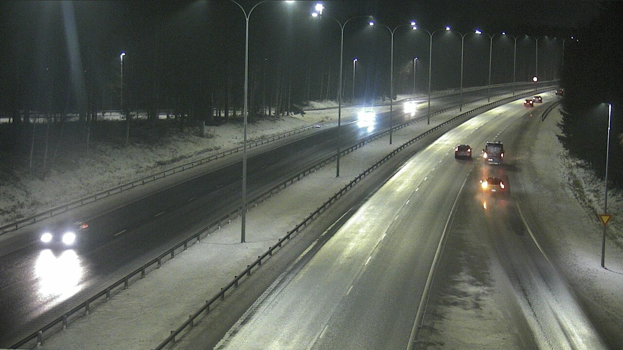 Weather Camera Image Väg 4 Uleåborg, Isko, Oulu, Pohjois-Pohjanmaa