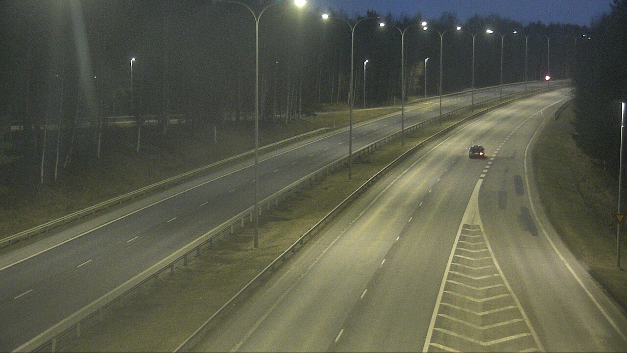 Weather Camera Image Väg 4 Uleåborg, Isko, Oulu, Pohjois-Pohjanmaa