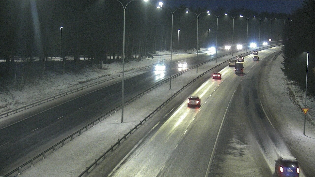 Weather Camera Image Väg 4 Uleåborg, Isko, Oulu, Pohjois-Pohjanmaa