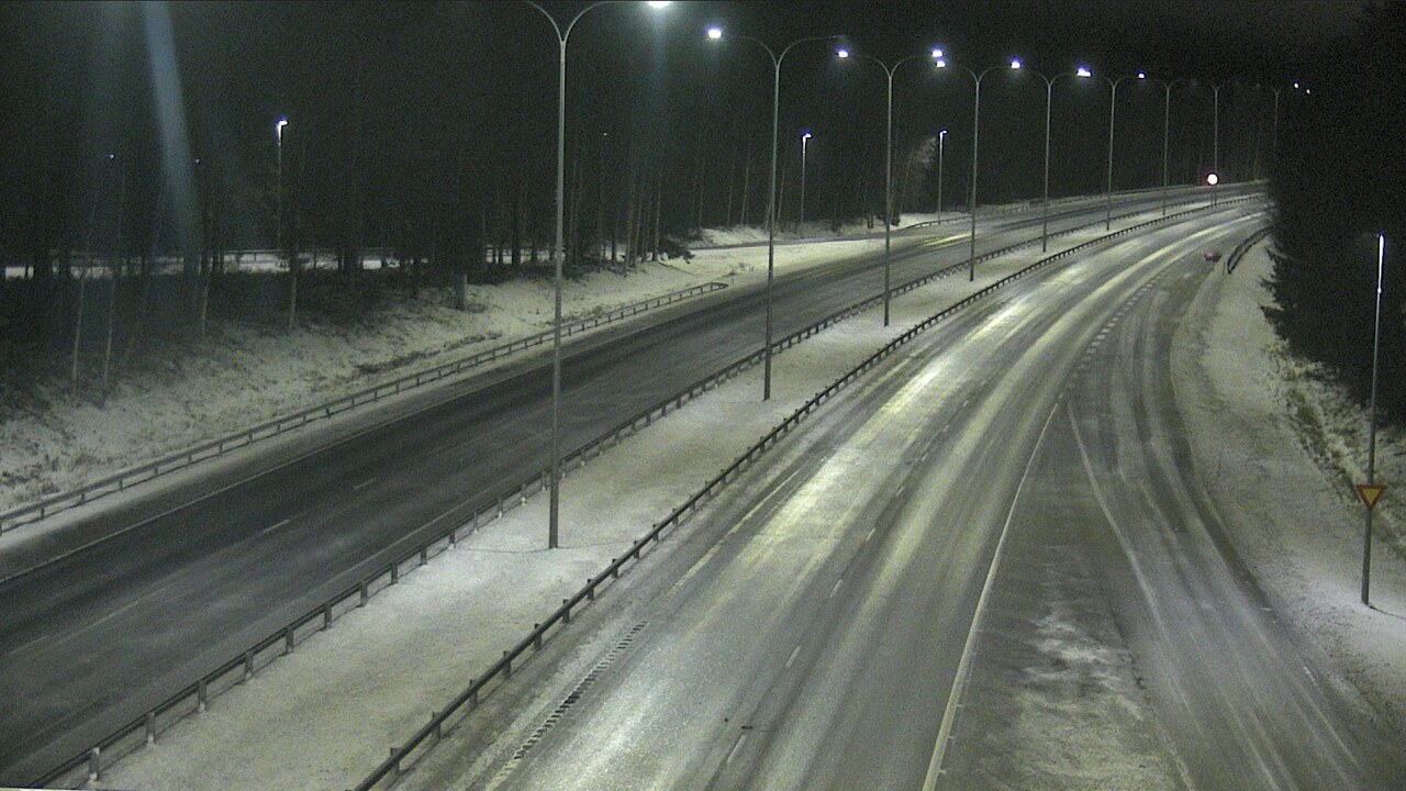 Weather Camera Image Road 4 Oulu, Isko, Oulu, Pohjois-Pohjanmaa